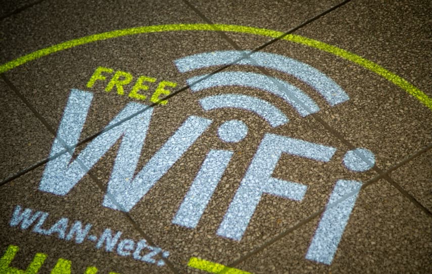 Germany's (dis)connectivity: Can the broadband Internet gap be bridged?