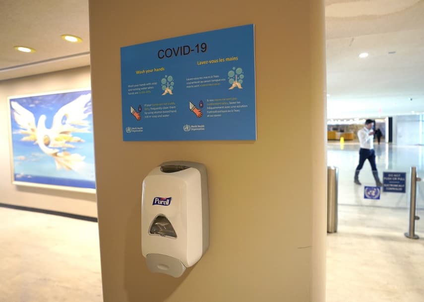 Switzerland bans all major events to stop coronavirus contagion