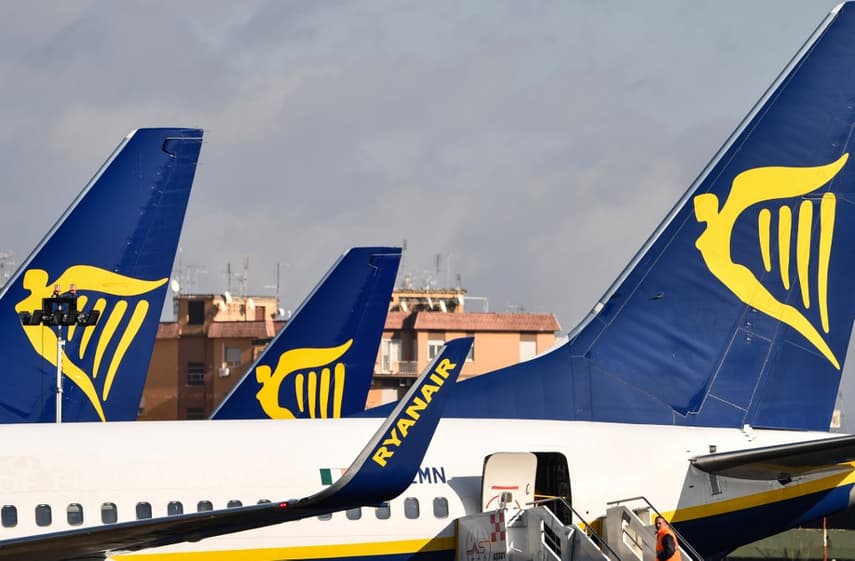 Coronavirus: British Airways, Ryanair and easyJet cancel all flights to Italy