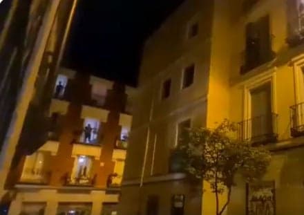 WATCH: The whole of Spain bursts into applause in gratitude to coronavirus health workers