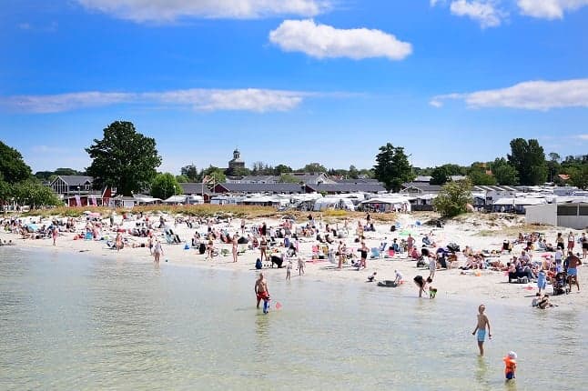 How are Sweden's tourist spots coping with the risk of coronavirus outbreaks this summer?