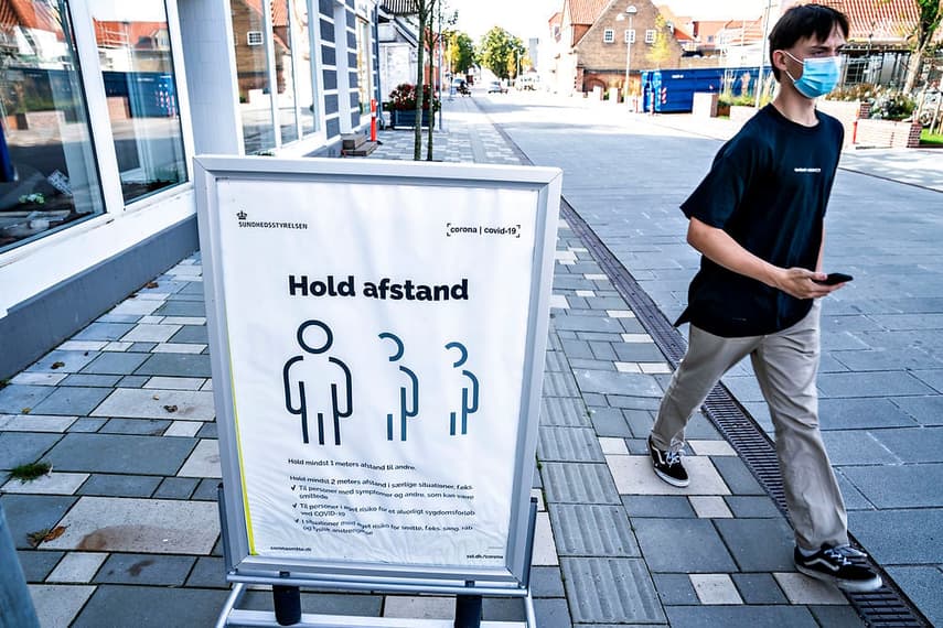 Danes praised for hygiene but not good at limiting contacts during coronavirus crisis