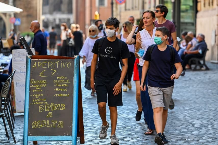 Italy set to make face masks obligatory outdoors at all times