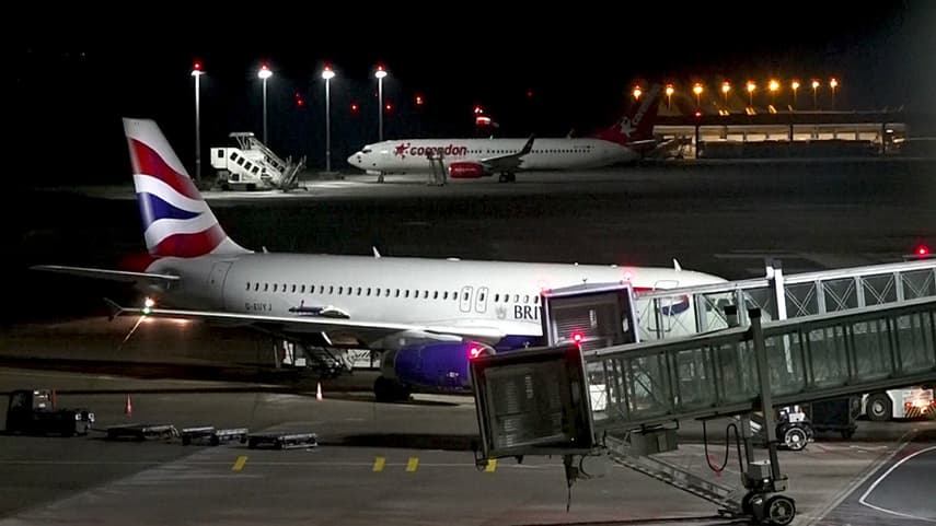 New Covid strain: UK passengers stranded at German airports after flight ban