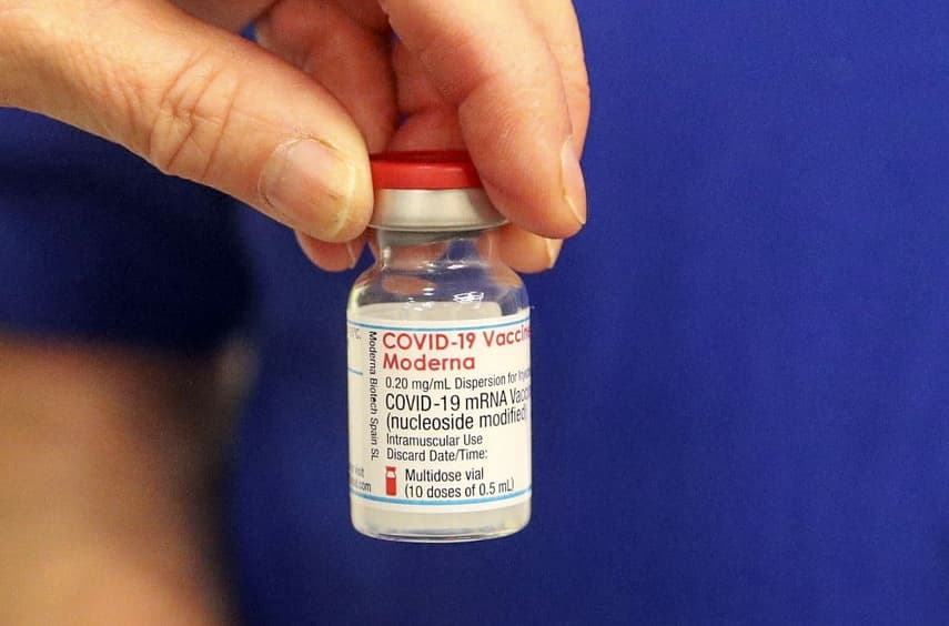 Switzerland tells cantons to use up their vaccine reserves