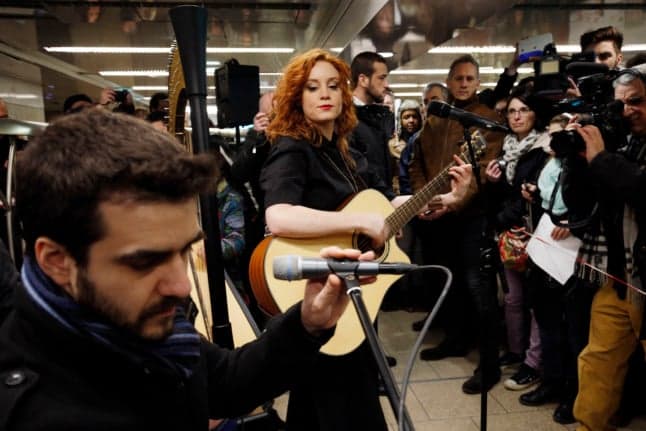 Buskers to return to Paris Metro after more than a year