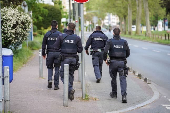 Frankfurt dissolves elite police unit over far-right chats