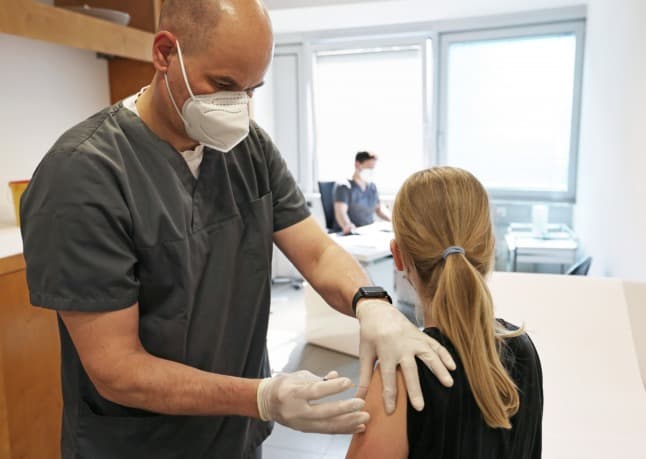 Unvaccinated children could jeopardise herd immunity, German health experts warn