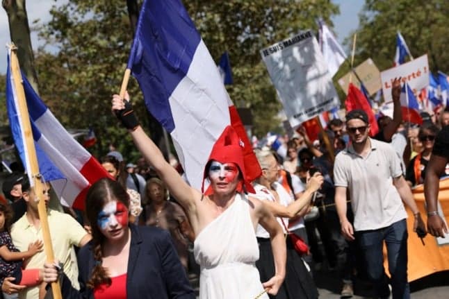 IN PICTURES: 140,000 turn out for fresh protest against France's health pass