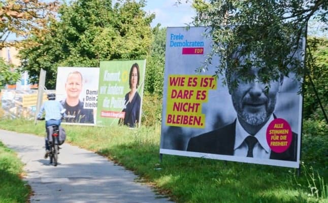 German election roundup: Immigration, pension reform and tough questions from children