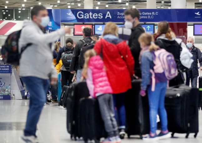 Passengers face chaos at German airports during autumn holidays