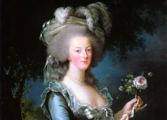 X-rays reveal hidden parts of Marie-Antoinette letters to suspected lover