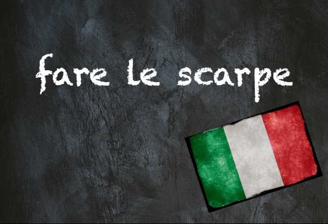 Italian expression of the day: ‘Fare le scarpe’