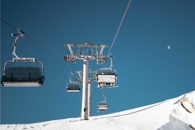 Swiss ski industry impatient to know about this year's Covid measures