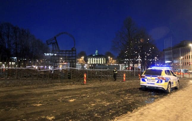 Sweden's ill-fated yule goat burns down a week before Christmas