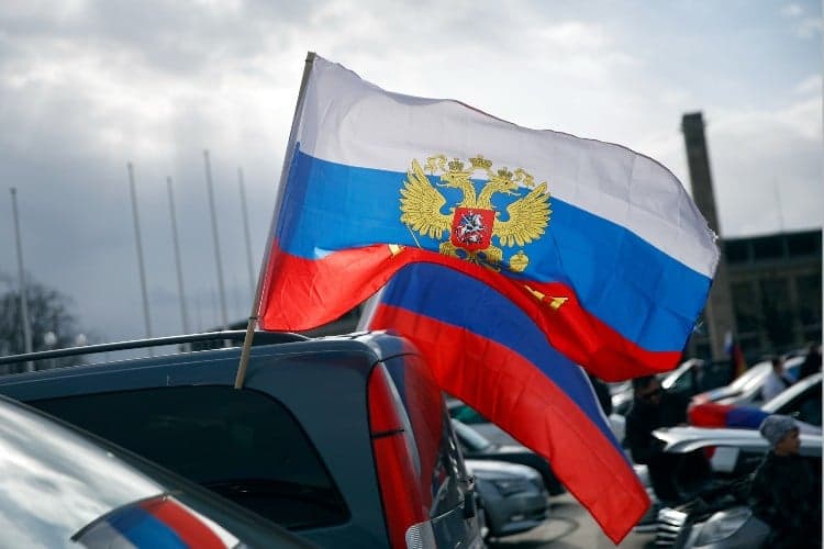 Pro-Russian vehicle convoys spark outrage in Germany