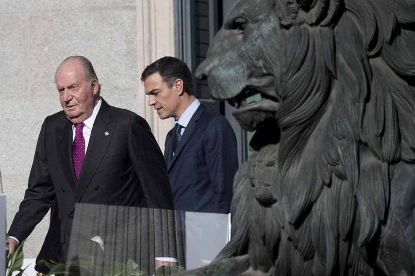 Spanish government opposed to ex-king's informal return