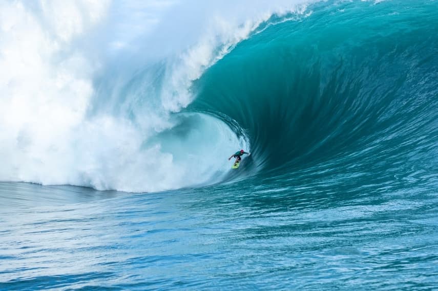 Reader Question: Why is the Paris Olympic surfing in Tahiti?