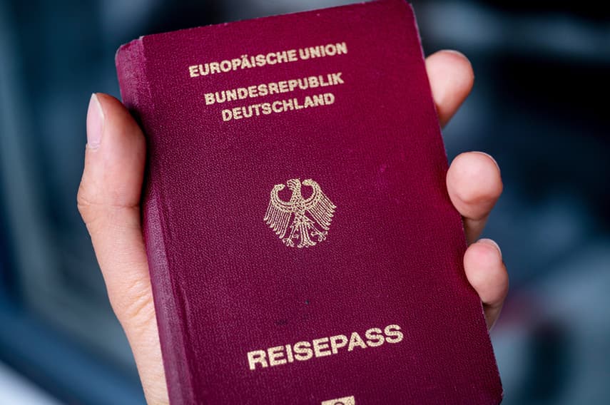 Around 27,000 people in Berlin waiting on citizenship applications