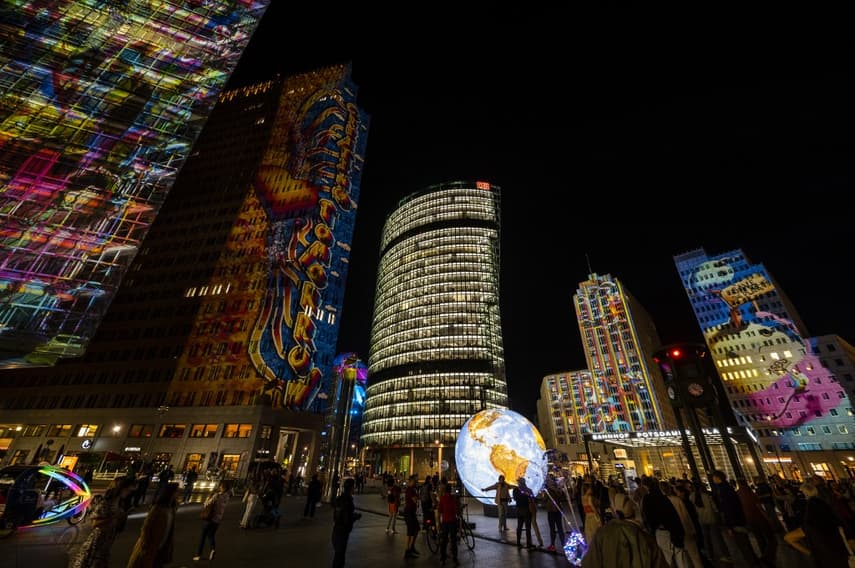 Berlin stages light festival despite energy crunch - The Local