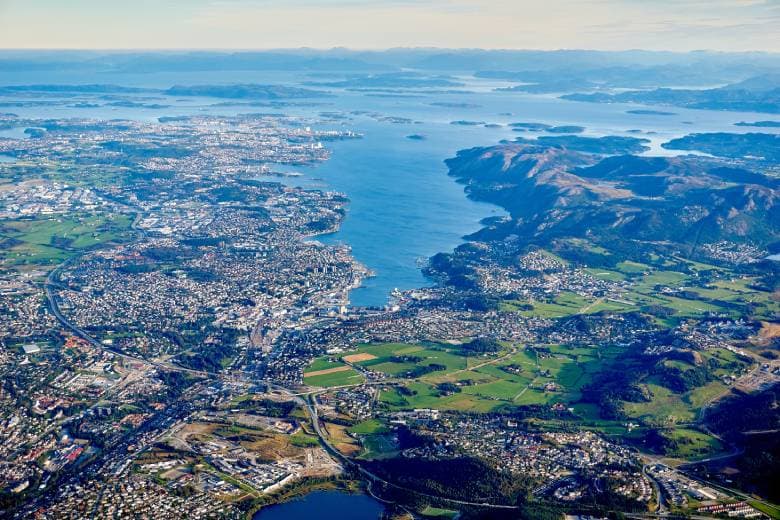 Where are Norway's biggest companies located?