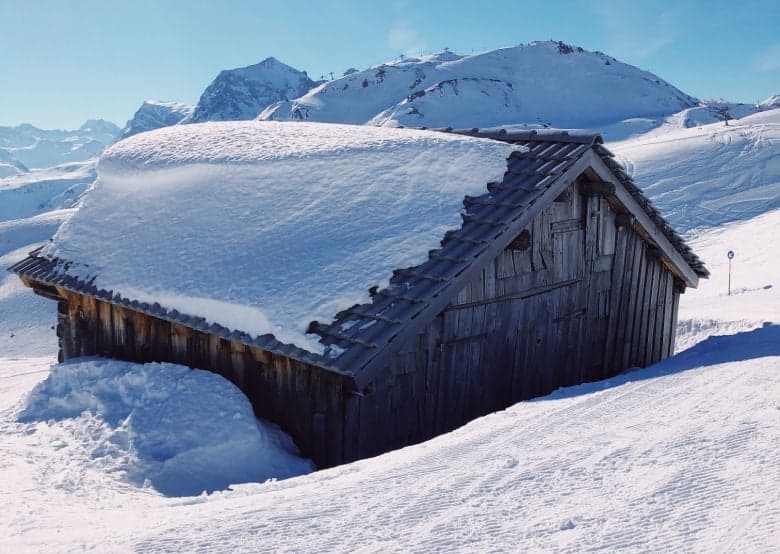 Heavy snowfall in Carinthia as winter weather returns to Austria