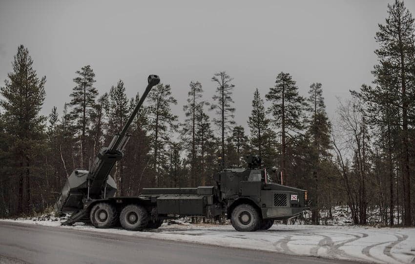 Sweden and UK strike deal to get more artillery to Ukraine