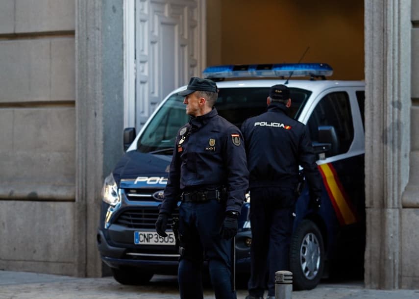 Spain smashes gangs forging residency papers for Brits
