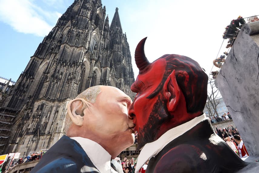 IN PICTURES: Politics takes centre stage in 'Rosenmontag' parades throughout Germany