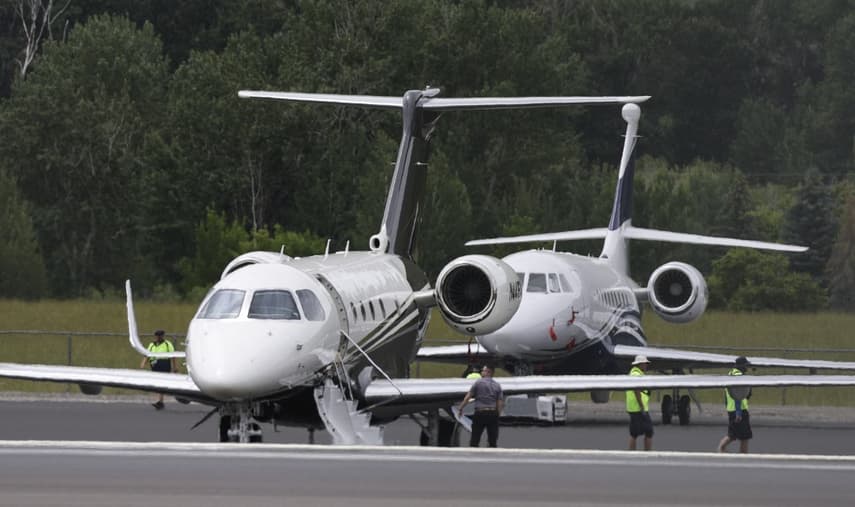 France plans 70% 'supertax' on fuel for private jets