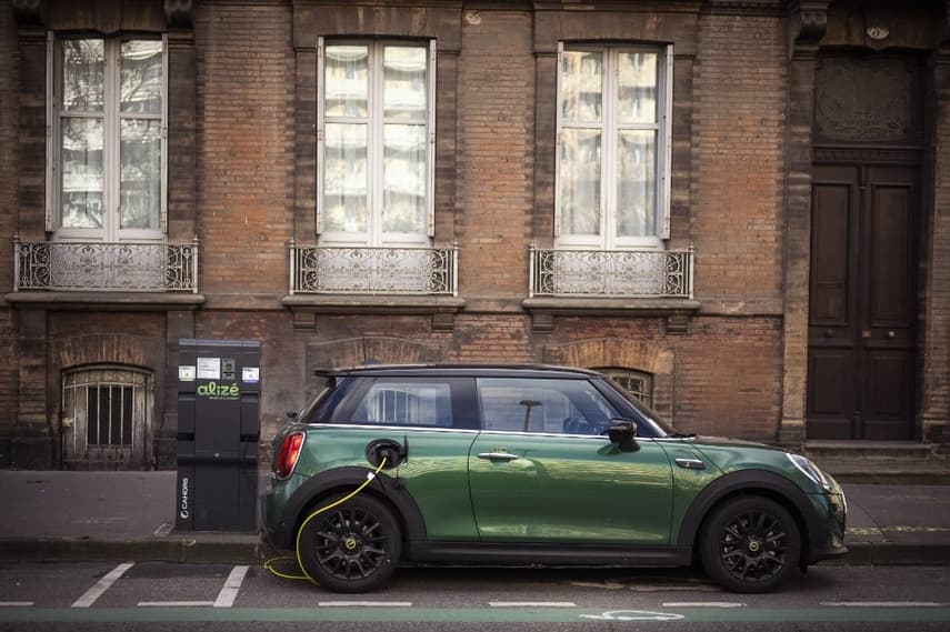 France marks 100,000th charging point for electric cars