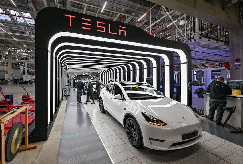 Tesla to launch rail shuttle to Berlin factory – for workers and the public