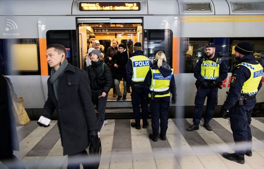 EXPLAINED: What are the Swedish police's new powers in border areas?