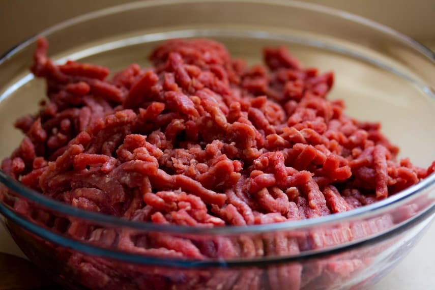 Beef products recalled over E. coli outbreak in Norway