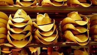 Cowboy hat courier nabbed in Norway