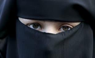 Court bans Muslim pupil from wearing face veil