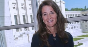 Melinda Gates pushes drive to save newborns