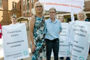 German court fines two doctors for 'advertising' abortion