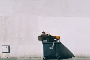 How to legally dispose of unwanted furniture or white goods in Oslo
