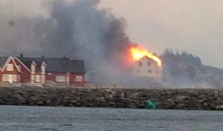 Fire razes historic villages on Norway coast