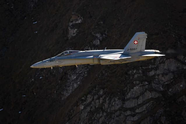 Switzerland to get 24/7 fighter jet protection from 2021