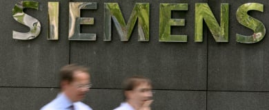 Probe finds widespread misconduct at Siemens