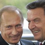 Schröder blames Georgia for crisis with Russia