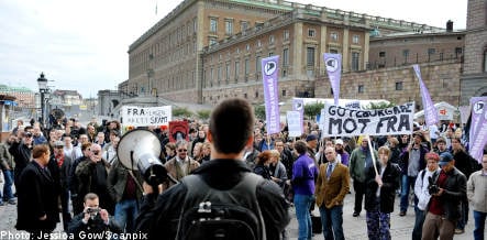 Riksdag opening met with FRA-law protests