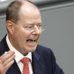 Steinbrück sees Germany weathering global financial crisis