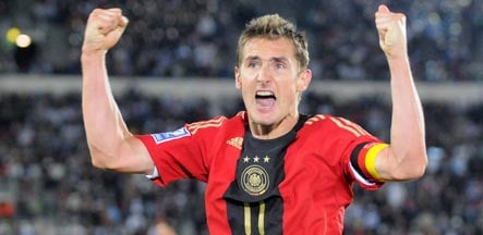 Klose hat-trick snatches draw from Finland