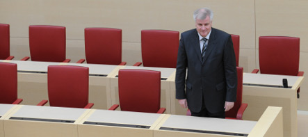 Seehofer elected premier of Bavaria