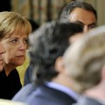 Merkel calls for tighter rules at G20 summit