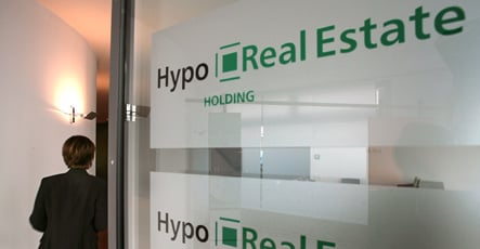 Hypo Real Estate to shed nearly half its workforce