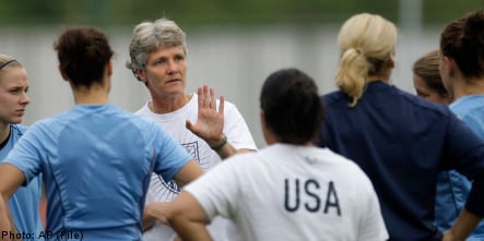 Sweden's Sundhage to continue as US women's football coach